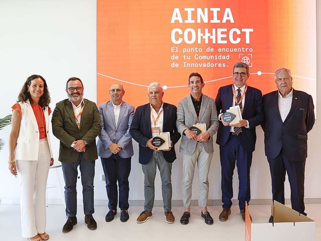 AINIA Connect